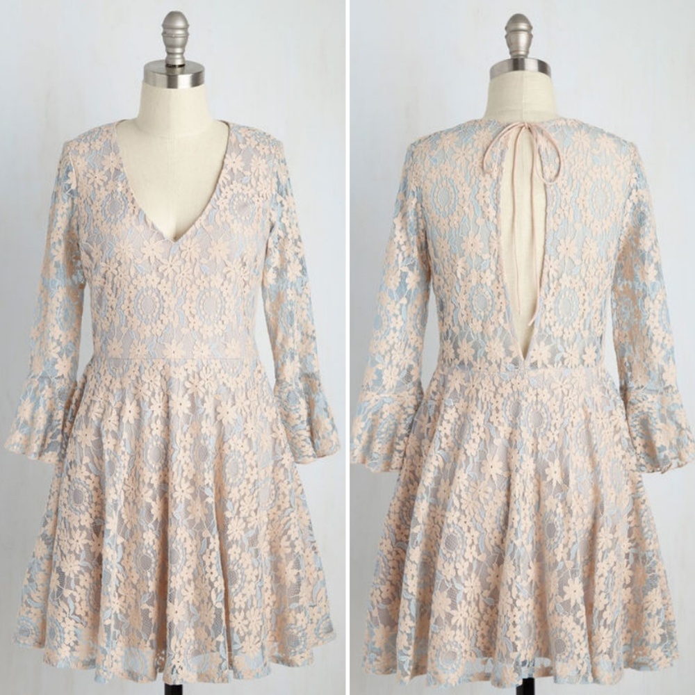Mystic Lace Floral Dress
